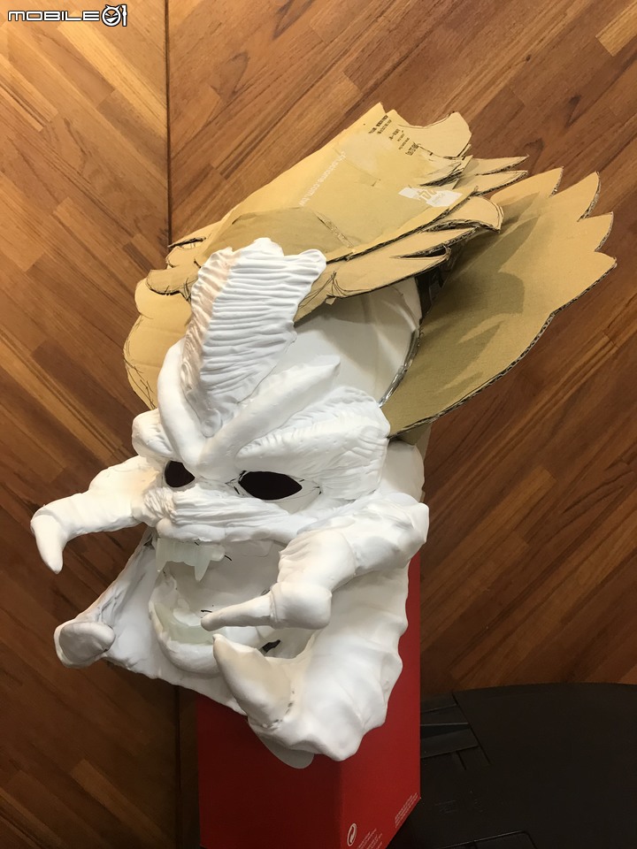 [DIY][萬聖節][面具]臨時趕製手做萬聖節面具"終極戰士及異形" (圖多文少)