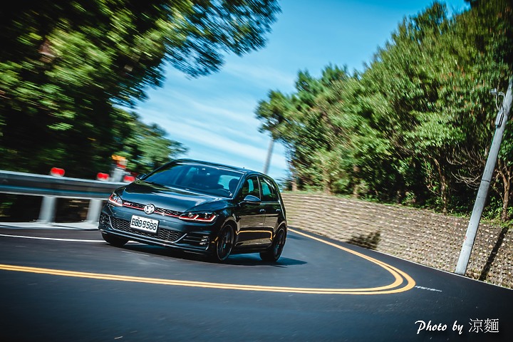 [改裝分享] GTI Performance 安裝 BILSTEIN B16 PSS10 避震器 + Hardrace硬橡膠鐵套 + ADVAN RS3 輕量化鋁圈