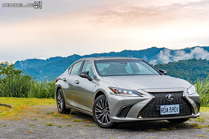 Lexus ES250 F Sport 試駕|紳士格調動感呈現