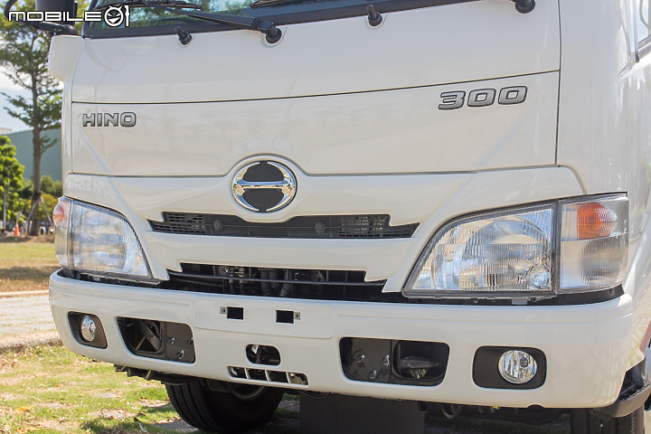Hino 300 系列「Super 5」試駕 | 大家都能開的5噸貨車!