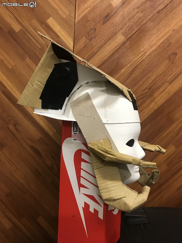 [DIY][萬聖節][面具]臨時趕製手做萬聖節面具"終極戰士及異形" (圖多文少)