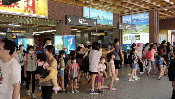 vivo X50 Pro初體驗-電影運鏡如流水,雲台防震對焦強,超級月亮超感光,日拍夜攝皆精彩