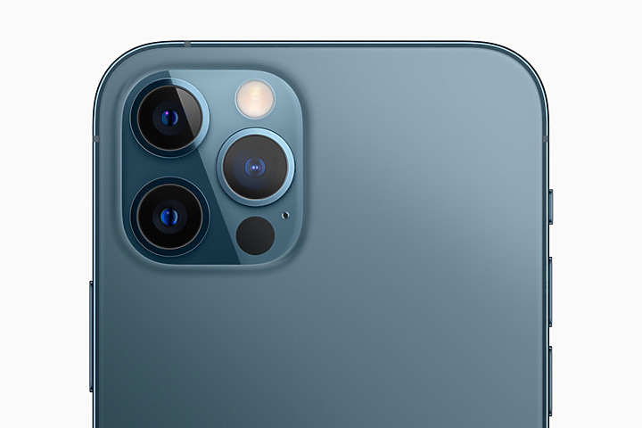 詳細比較iPhone 12和12 Pro的差別 看看這小差別對你來說有沒有大意義