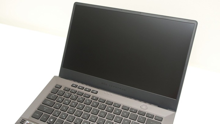 動靜皆宜 ASUS ROG Zephyrus G14 日蝕灰開箱