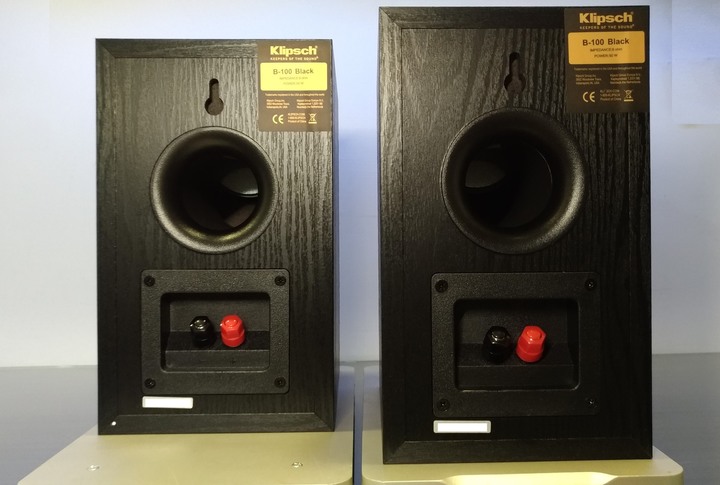 最近買了Klipsch B-100小鋼砲書架喇叭跟一台Audiopoint DA-35A數位D類擴大機來接手機跟電腦