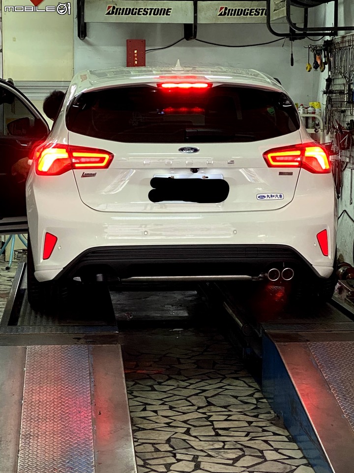 我的第一輛福特(Ford focus 5Dst-line lommel開箱)(後續心得 2021/03/15 更新)