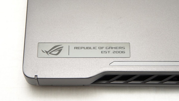 動靜皆宜 ASUS ROG Zephyrus G14 日蝕灰開箱