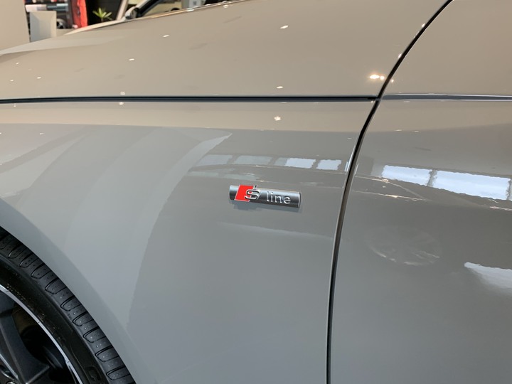 A4 Avant S line絕美旅行車，展間賞車圖分享