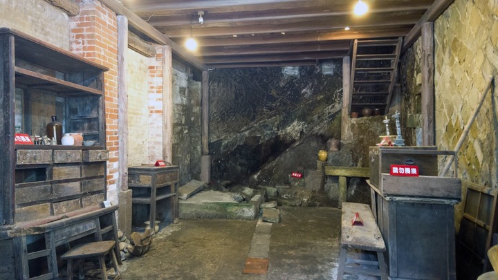 【 淡蘭古道】石碇段(外按古道)烏塗溪步道、石碇老街必吃美食