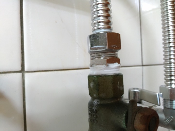 熱水器瓦斯管可以用不鏽鋼波紋管嗎？
