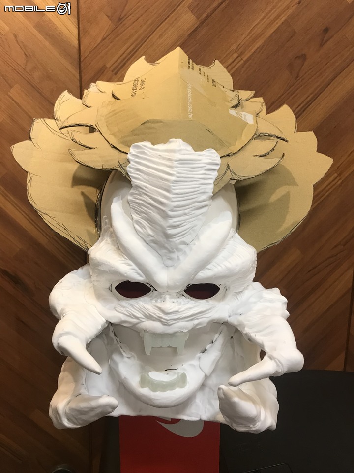 [DIY][萬聖節][面具]臨時趕製手做萬聖節面具"終極戰士及異形" (圖多文少)