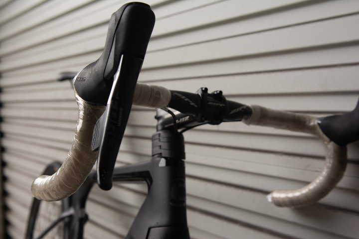 Cervelo S5 V.S. Cannondale System 內有SRAM v.s. Shimano碟煞電變比較