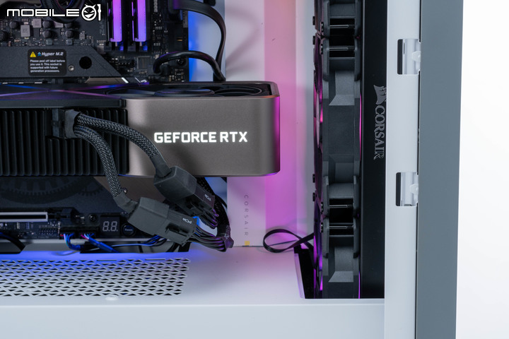 CORSAIR iCUE 4000X RGB feat. NVIDIA GeForce RTX 3090 實際裝機散熱測試