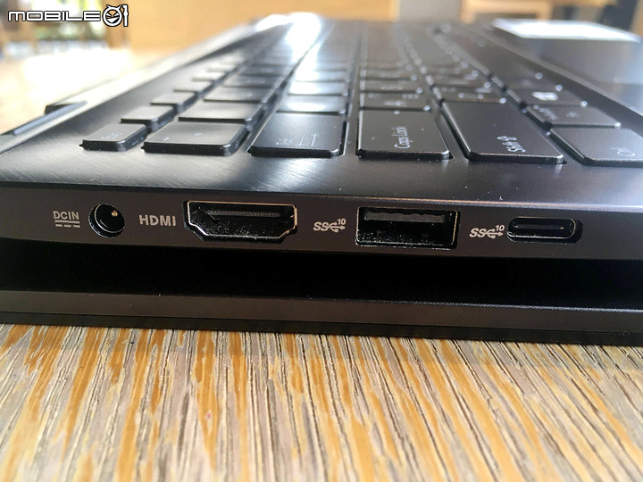 懶人創作與漫畫追劇 - ASUS ZenBook Flip 14