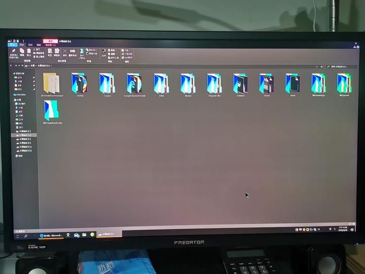 我的Acer Predator X27 已經第三次出現異常色塊情形...請問如何是好?
