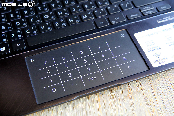 懶人創作與漫畫追劇 - ASUS ZenBook Flip 14