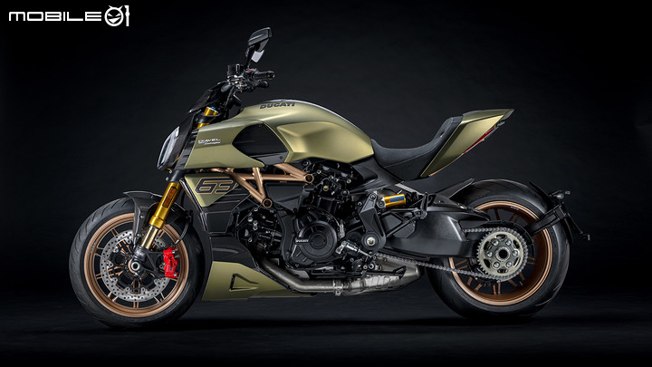 【海外快訊】聯名超跑品牌 DUCATI Diavel 1260 Lamborghini 貴氣登場!