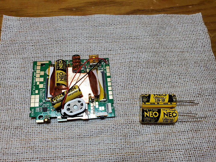 [拆機][更換超級電容] A119 V3 拆機更換超級電容 (Vina TECH 3V 3.3Fx2--> 3V 5Fx2)