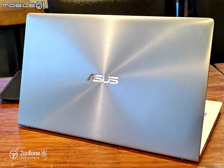 點我看大圖 ZenBook UX434F內建雙螢幕能多工作業也能上班偷閒