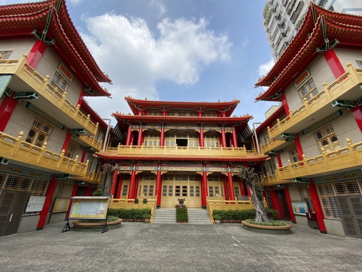 【台南景點】彌陀寺- 全台最古老的寺廟之一