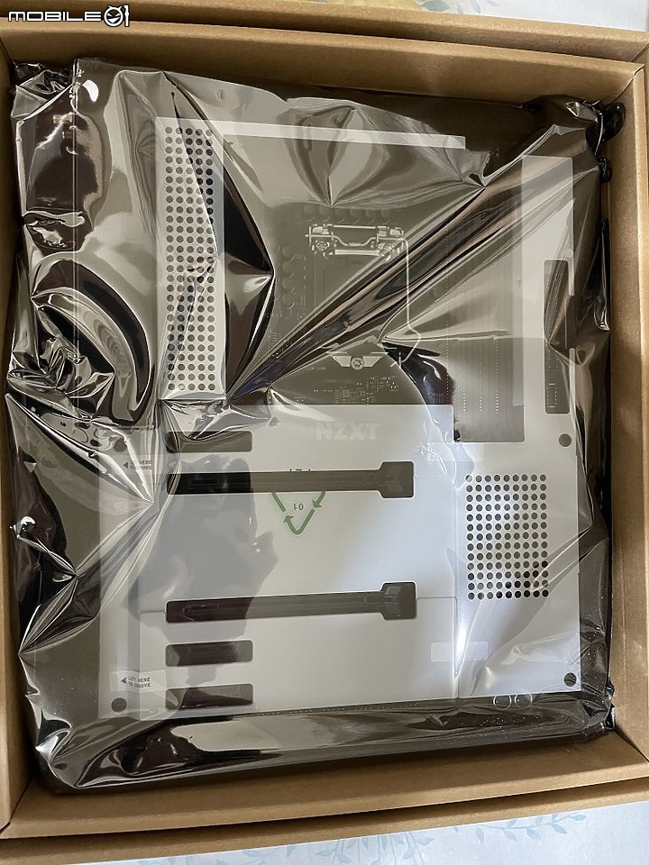 NZXT 信仰全家桶 HUE2 Z490 N7 主板/ Kraken 水冷/ ELITE 機殼