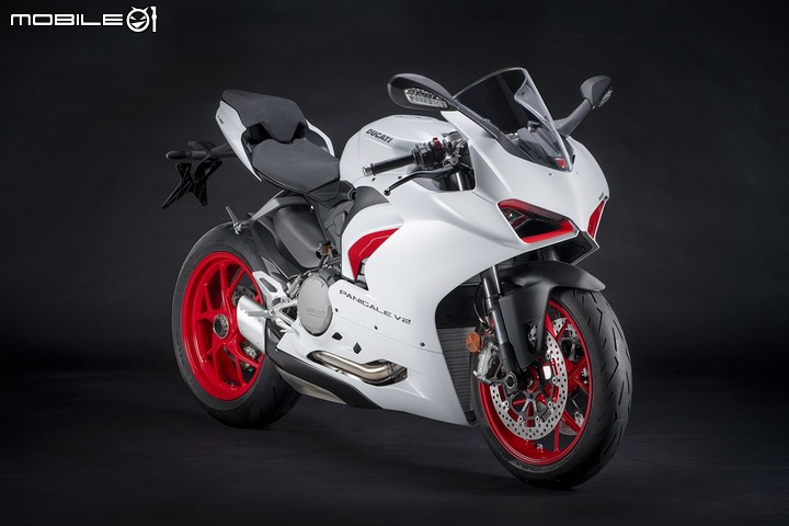 【海外快訊】賽道刷秒機器 DUCATI Panigale V4 SP、 Panigale V2 正式登場！