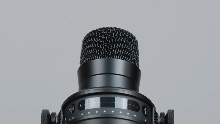 平價版SM7B！Shure MV7 動圈式麥克風 | Podcast、直播、歌唱神器