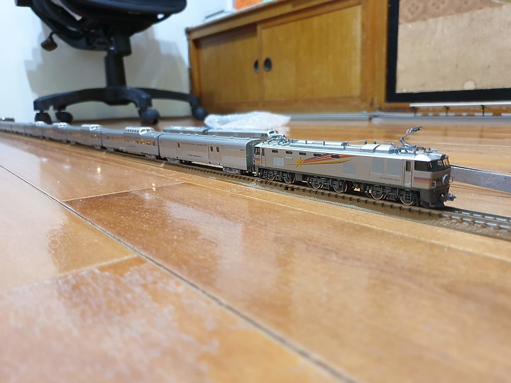 (鐵道模型) 遲來開箱 kato 106-056 California Zephyr 加州和風號