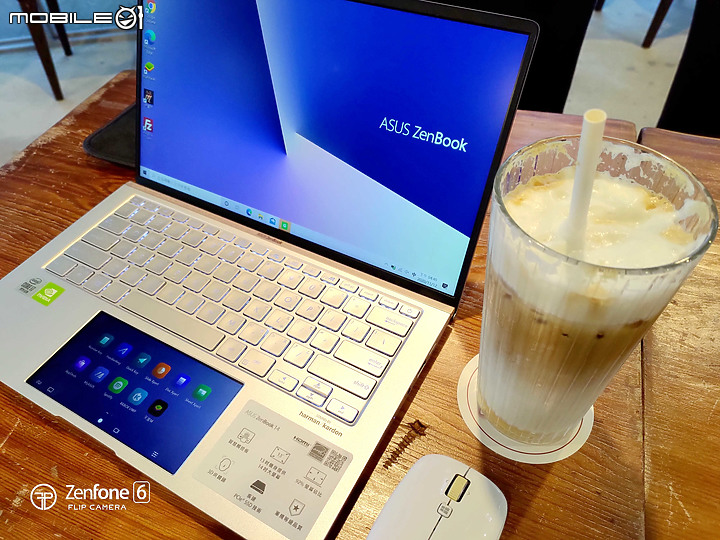 點我看大圖 ZenBook UX434F內建雙螢幕能多工作業也能上班偷閒