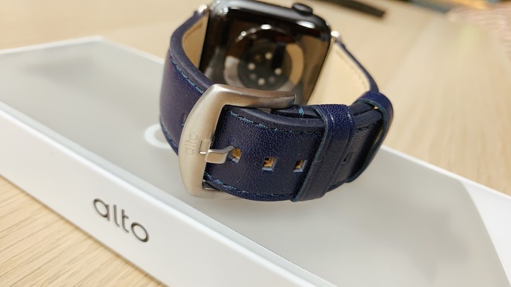 [心得] 人生第一支Apple Watch & alto錶帶 開箱