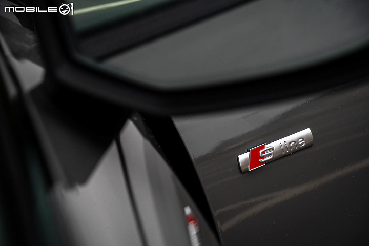 Audi A4 45 TFSI quattro Sedan & Avant 同場試駕|轎式靈活、旅行沈穩 智慧四驅全面呈現