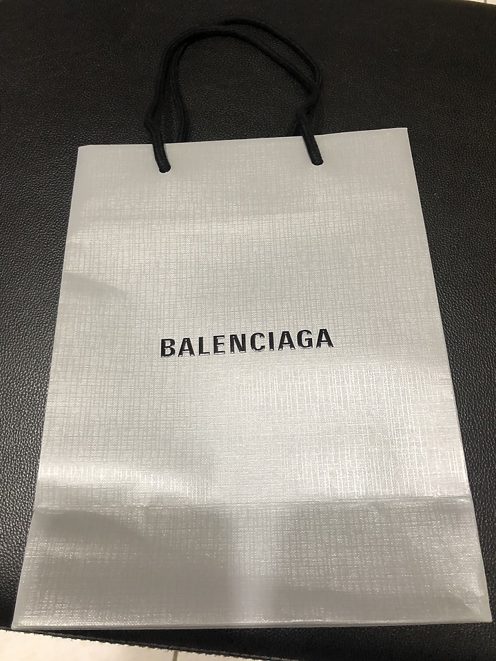 BALENCIAGA「手機包」