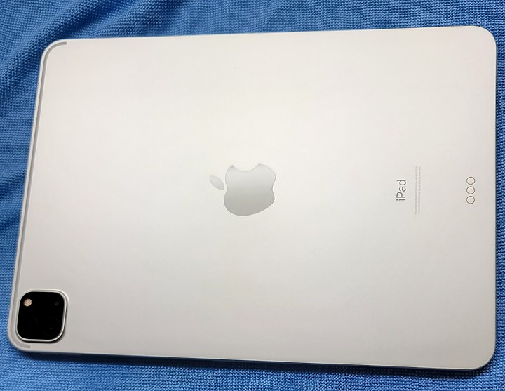今天趁雙11活動忍不住衝了一台ipad pro 2020