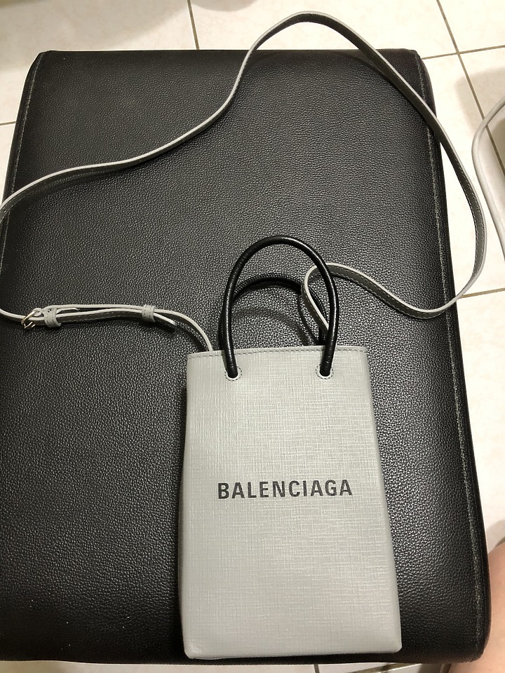 BALENCIAGA「手機包」