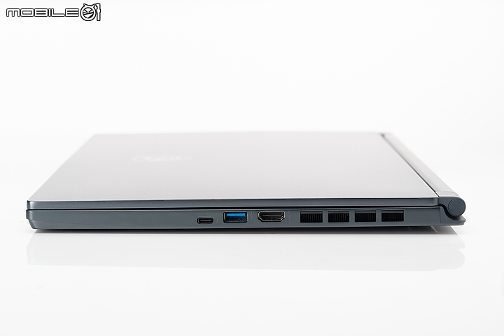 MSI Stealth 15M 獨家實測 不安於現狀的跨界龍魂！