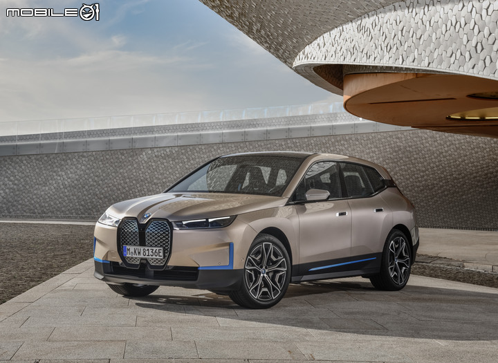 BMW iX 全球首度曝光!將擔任品牌電動休旅旗艦,擁有500hp、600km續航力!