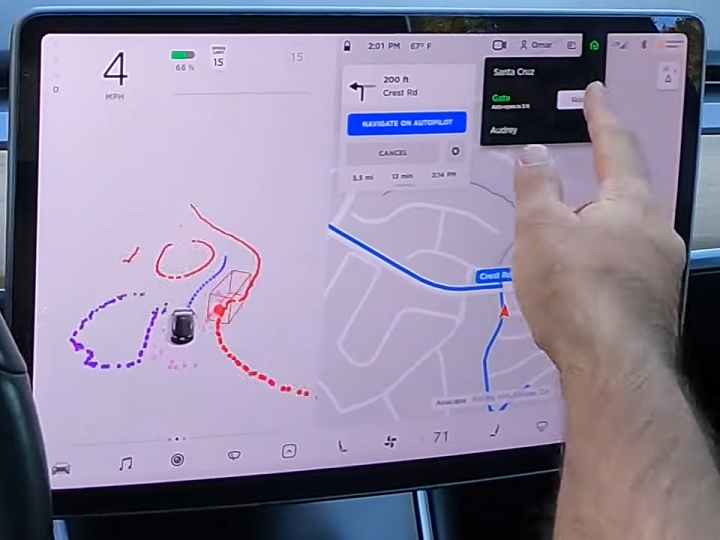 《Autopilot》FSD初探28－路口轉彎碰上三角錐／鐵門辨識變化