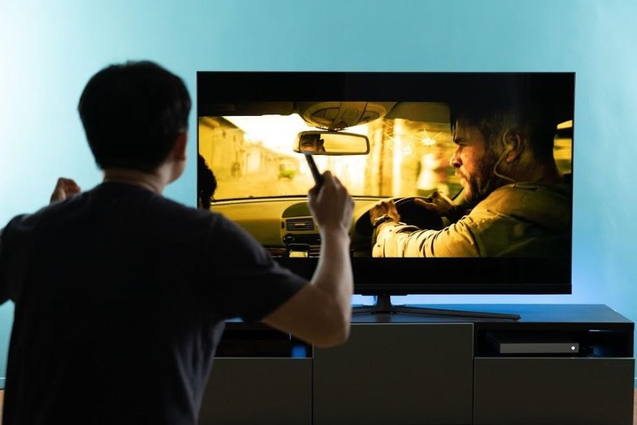 TOSHIBA U8000VS 4K HDR 電視 - 23 TOSHIBA U8000VS 4K HDR 電視 - 23