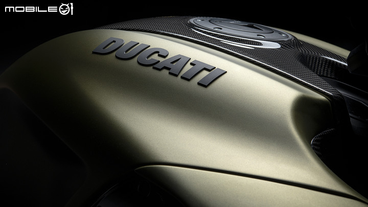 【海外快訊】聯名超跑品牌 DUCATI Diavel 1260 Lamborghini 貴氣登場!