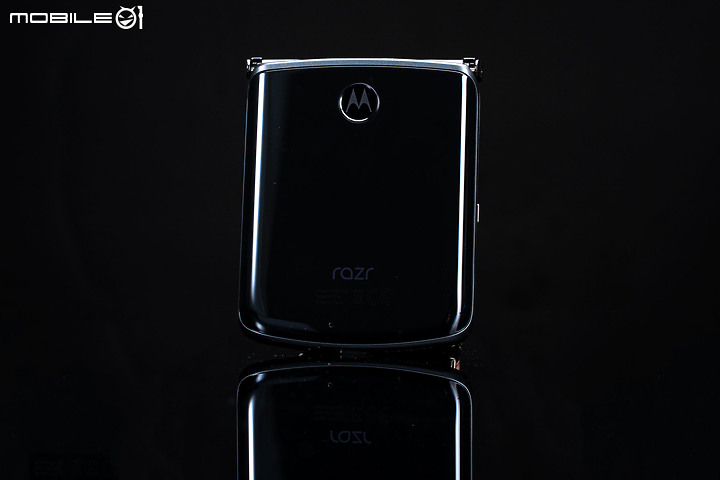 Motorola Razr 5G 以科技重現舊時美好