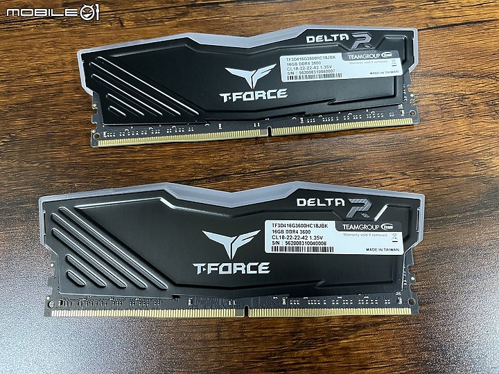 點我看大圖 簡約風格 T-Force Delta RGB DDR4-3600 簡單開箱