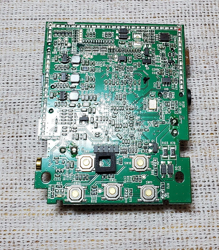 [拆機][更換超級電容] A119 V3 拆機更換超級電容 (Vina TECH 3V 3.3Fx2--> 3V 5Fx2)