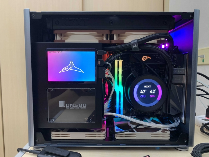 NZXT Z53 開箱