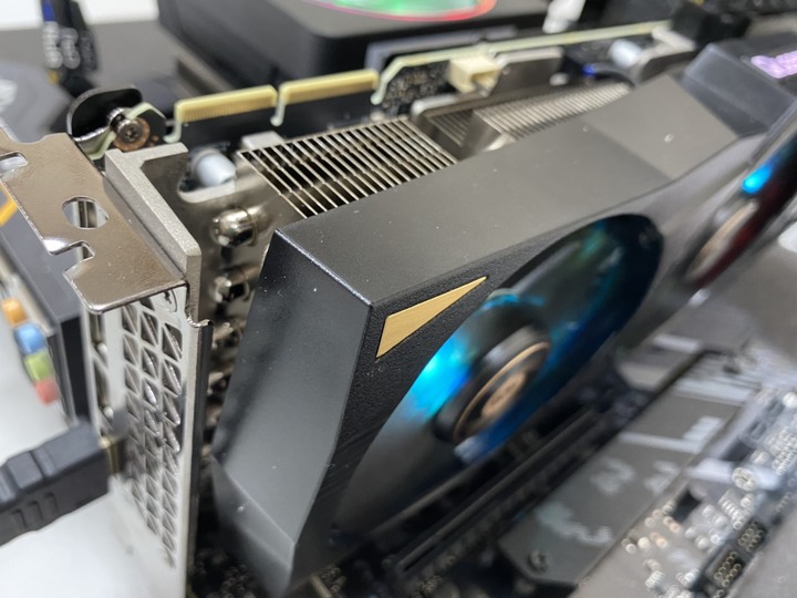 麗臺WinFast GeForce RTX 30系列開箱實測