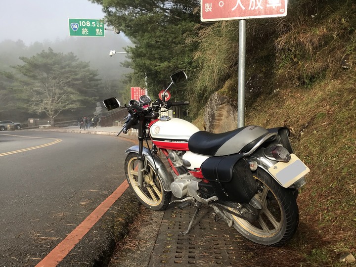 萬聖夜暗黑騎士之試車就不小心剖半環島