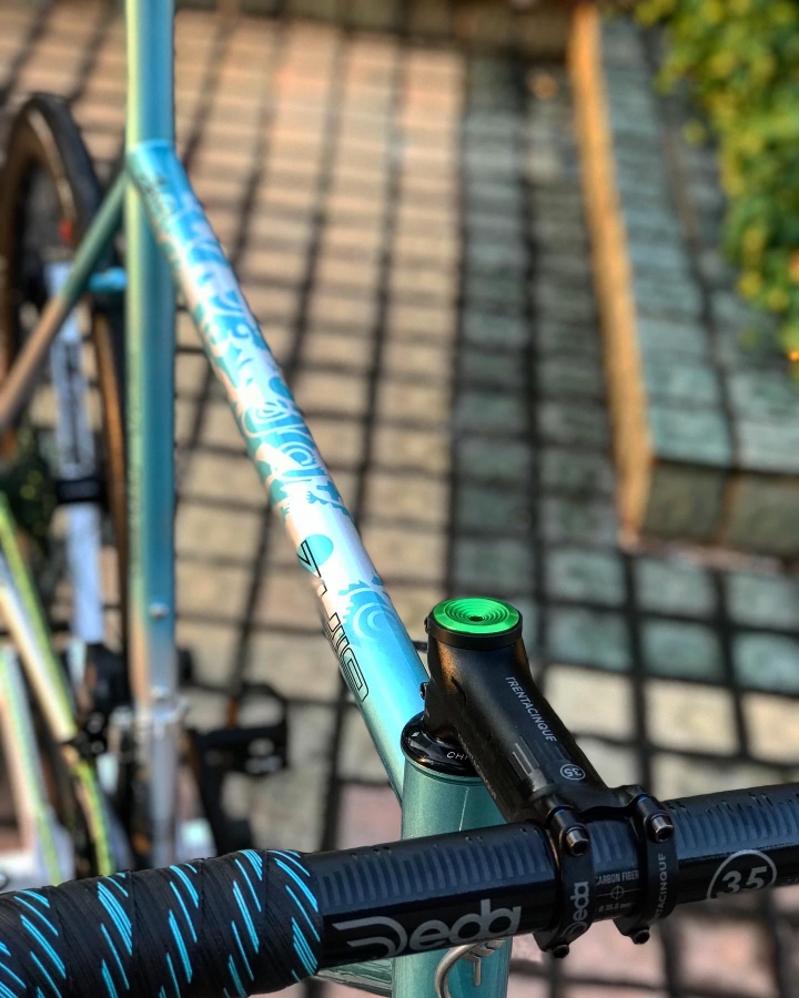 Zullo Inqubo (夢幻Deda EOM 16.5 硼鋼管材) 變型管 + T47五通 + ISP座管 + 碟煞😈😈