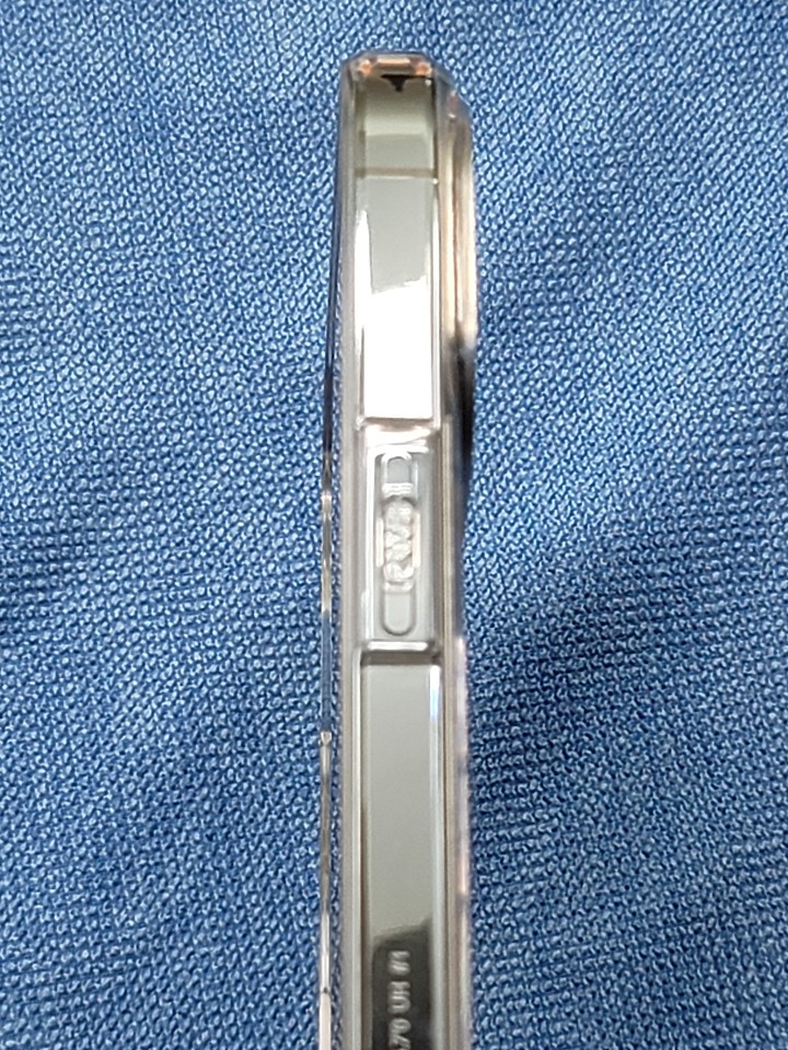 Iphone 12 pro max 保護殼+玻璃貼的完美搭配