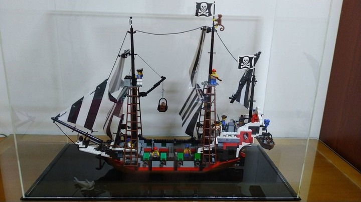 LEGO 6286 樂高(Skull's Eye Schoon) 骷髏之眼
