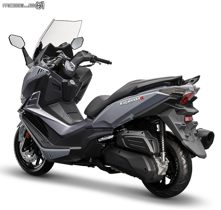 【快訊】SYM Maxsym TL 排氣量升級!Maxsym 400、Cruisym α 與 Joymax Z+ 同步改款登場!