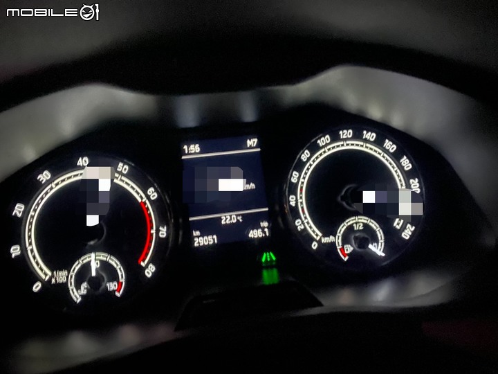 揮別舊愛,踏上綠階梯--Skoda Scala 1.0TSI 開箱!